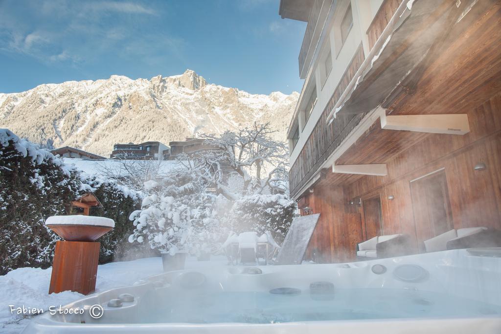 Apartment Au Bon Coin - Luxury Chamonix Hidden Haven, Mont Blanc View, Hot Tub And Garden Экстерьер фото