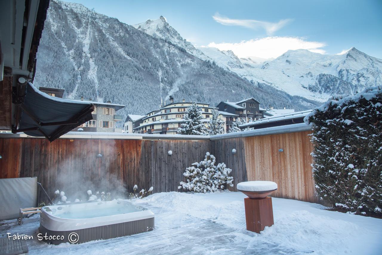 Apartment Au Bon Coin - Luxury Chamonix Hidden Haven, Mont Blanc View, Hot Tub And Garden Экстерьер фото