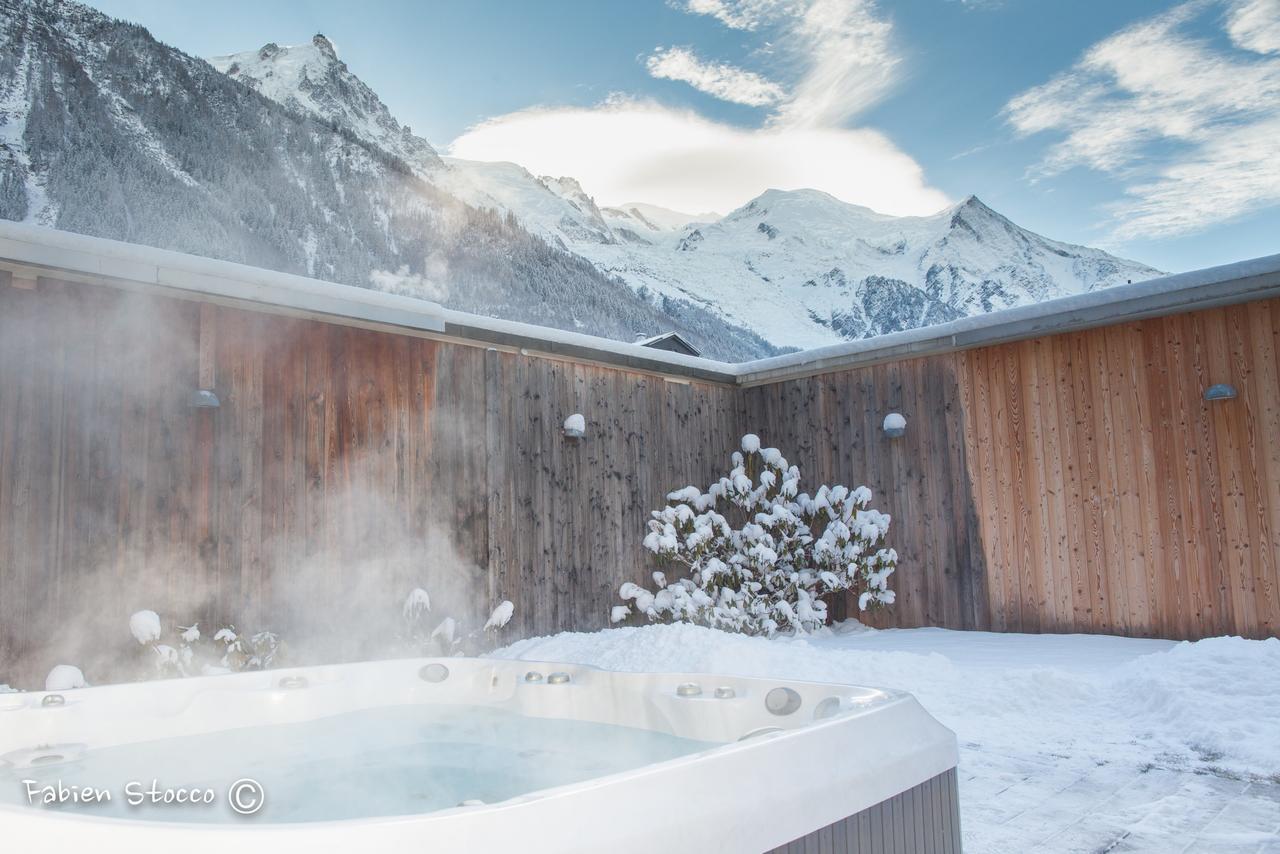 Apartment Au Bon Coin - Luxury Chamonix Hidden Haven, Mont Blanc View, Hot Tub And Garden Экстерьер фото