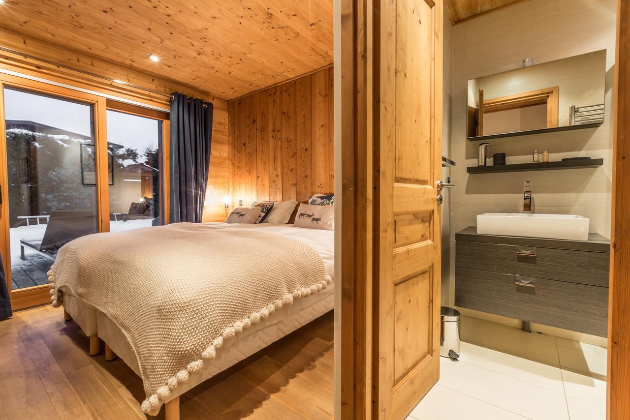 Apartment Au Bon Coin - Luxury Chamonix Hidden Haven, Mont Blanc View, Hot Tub And Garden Экстерьер фото