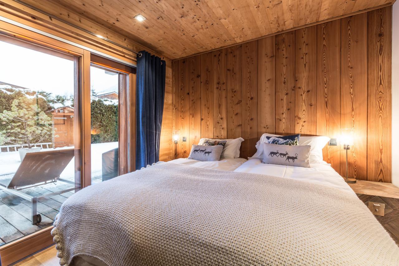 Apartment Au Bon Coin - Luxury Chamonix Hidden Haven, Mont Blanc View, Hot Tub And Garden Экстерьер фото