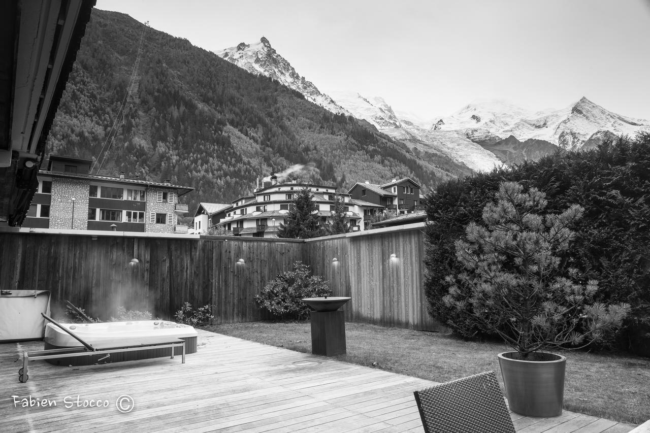 Apartment Au Bon Coin - Luxury Chamonix Hidden Haven, Mont Blanc View, Hot Tub And Garden Экстерьер фото